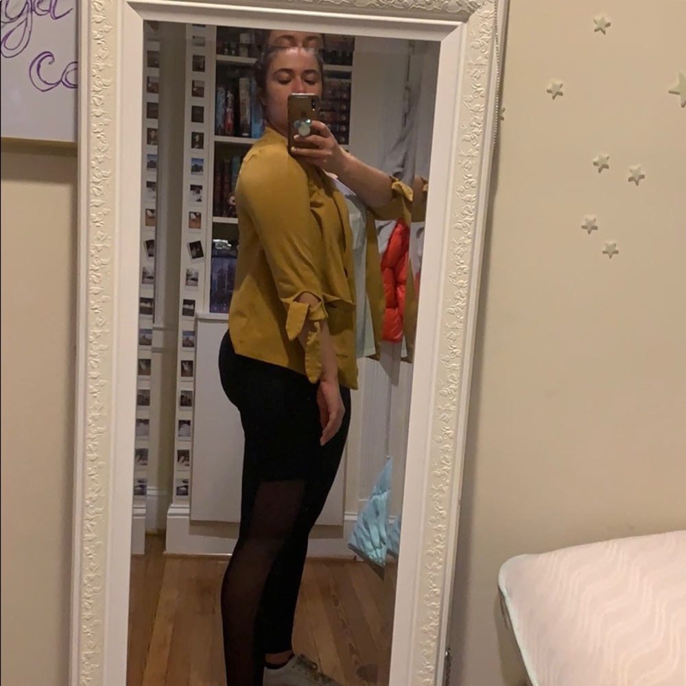 Yellow blazer - Picture 2 of 3